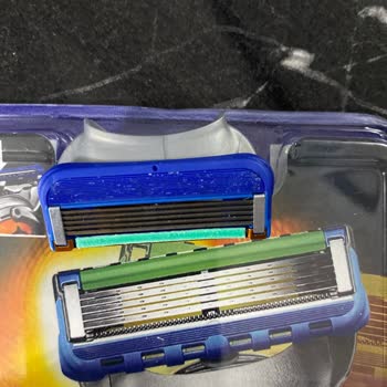 Kesilmeyen Tıraş Bıçakları: Hayal Kırıklığı