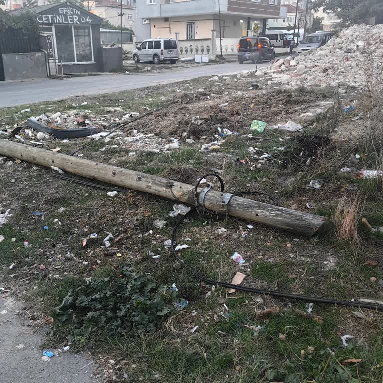 Telefon Direği Yıkımı Sonrası İnternet Mağduriyeti