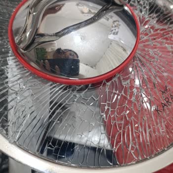 Karaca Züccaciye Emirgan Çelik Tencere Seti Cam Kapak Patlama Sorunu