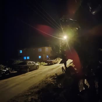 Toroslar Elektrik Dağıtım Eksik Sokak Aydınlatması Tehlike Saçıyor!