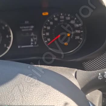 Dacia Sandero Arıza Lambası Yanıyor!