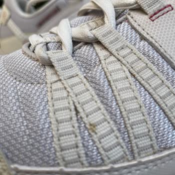 Skechers Ayakkabıda Üretim Hatası ve Yetersiz Müşteri Hizmeti