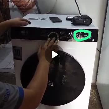 Çiziklerle Dolu Çamaşır Makinesi ve İlgisiz Servis