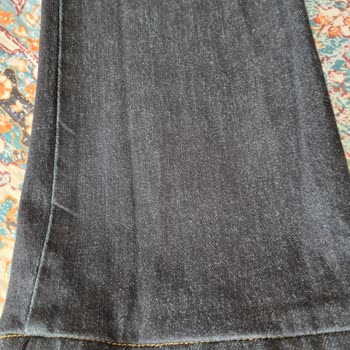 Dikiş Hatası Olan Kot Pantolon Sorunu