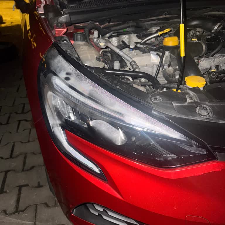 Garantisi Devam Eden Araçta Far Buğulanma Sorunu