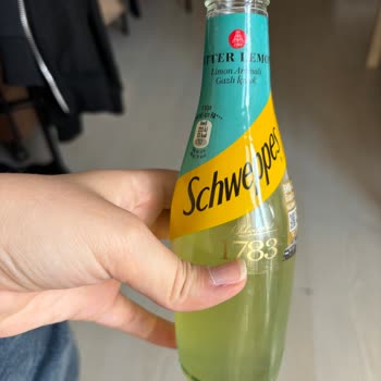 Schweppes Limon Aromalı İçecekte Küf Şoku