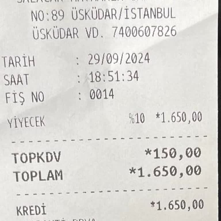 Salacak Restoran'da Gıda Zehirlenmesi ve Yanıtsız Şikayet