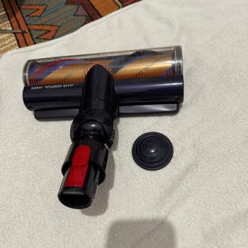 Dyson Müşteri Hizmetleri: Belirsiz Stok ve İletişim Sorunu