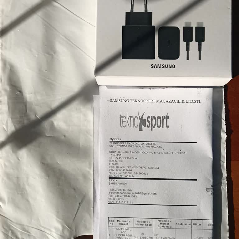 Yanlış Şarj Cihazı ve Yetersiz Müşteri Hizmetleri