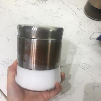 Pierre Cardin Bakliyat Kaplarındaki Pas Sorunu