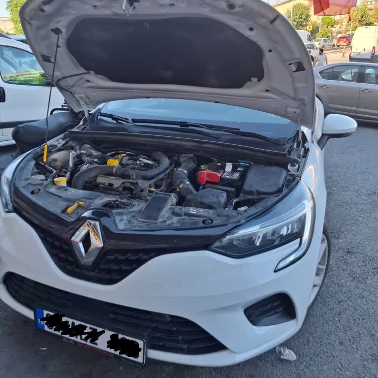 Renault Clio'da Sürekli Akü Problemi