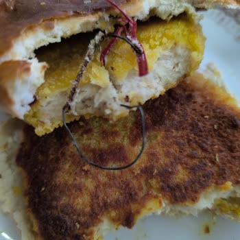 Hamburger Köftesinden Çıkan Metal Tel Şoku