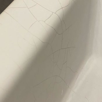 Vitra Lavabolarında Erken Emaye Çatlakları
