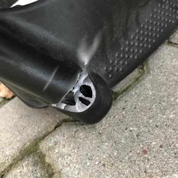 Bebek Arabasındaki Kalitesizlik ve İlgisizlik