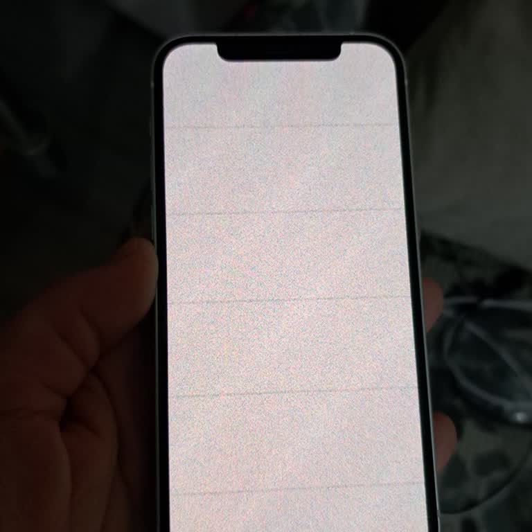 İletişim Sorunları ve Cihaz Arızası: iPhone 12 Mağduriyeti