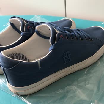 Tommy Hilfiger Ayakkabıda Hayal Kırıklığı