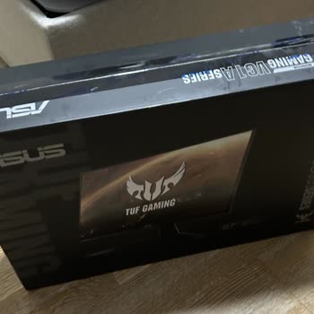 Monitör Değişiminde Ek Ücret ve Hasarlı Ürün Sorunu