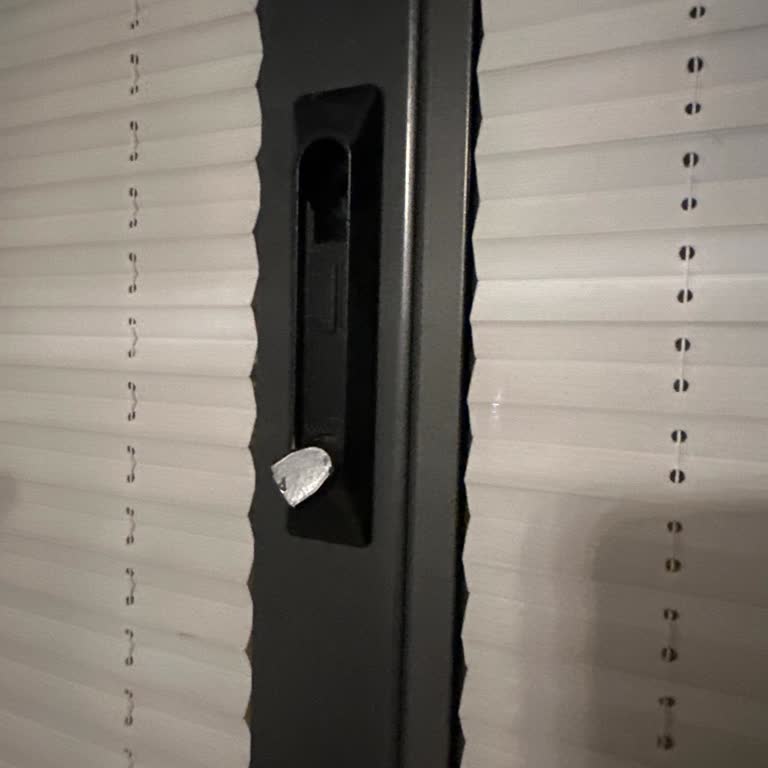 Cam Balkon Ayarı Yapılmadı, Kulp Kırıldı