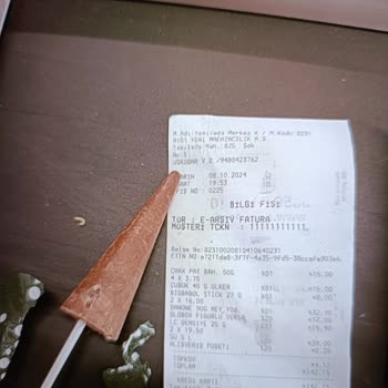 A101'den Aldığım Çikolatada Kurt Şoku