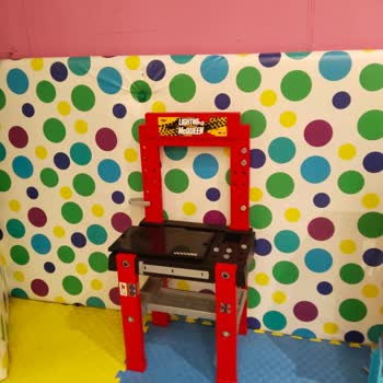 Playland Oyun Alanında Hayal Kırıklığı: Oyuncaklar Eksik ve Kırık