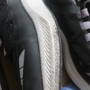 Garantili Ayakkabıda Erken Yıpranma ve Mağaza Desteği Eksikliği