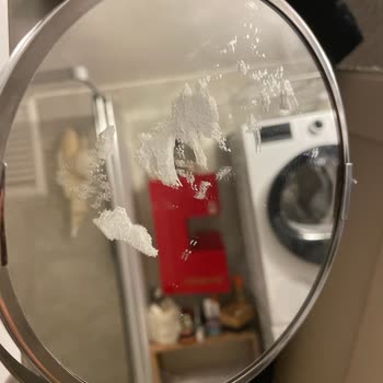 IKEA'nın Çıkmayan Etiket Sorunu: Müşteri Deneyimini Zorlaştıran Detay