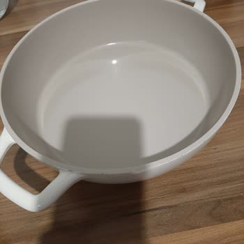 Korkmaz Gusto tencere setinde kulplar aşırı ısınıyor, müşteri hizmetleri çözüm sunmuyor