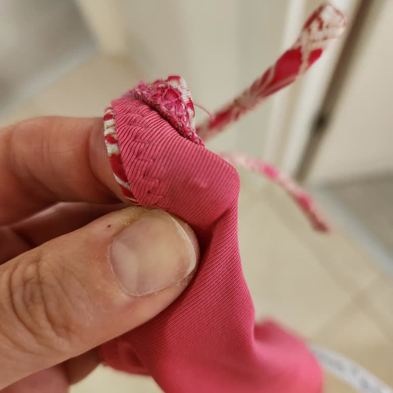 Bikini İçindeki Taşlar ve Çözülmeyen Sorun