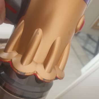Dyson Süpürgemin Sorunları Bitmiyor!