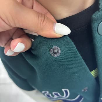 Aldığım Ürün 1 Ayda Söküldü ve Yırtıldı, Kalite Sorunu