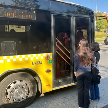 500T Otobüs Seferleri Mağduriyeti: Bekleyiş ve Çözüm Eksikliği