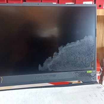 Sürekli Sorunlu Asus Laptoplar ve Yetersiz Müşteri Hizmetleri