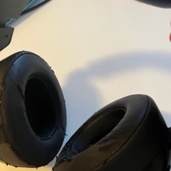 Rampage Kulaklık Deri Dökülmesi Sorunu