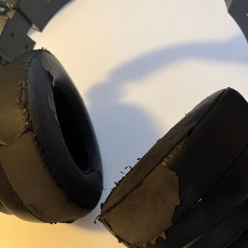 Rampage Kulaklık Deri Dökülmesi Sorunu