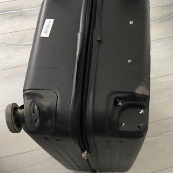 Valiz Hasarı ve Müşteri Hizmetleri Sorunu