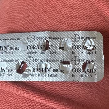 Bayer Coraspin Contains Discolored Pills