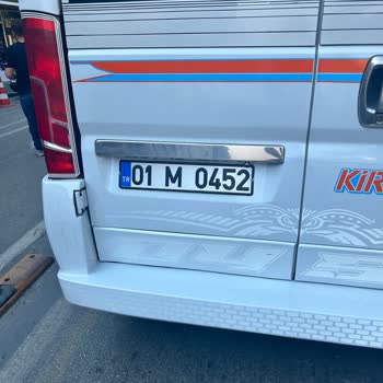 Trafikte Tehlikeli Dolmuş Sürücüsü ve Yolcu Güvenliği