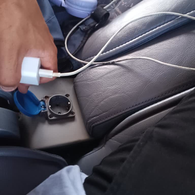Otobüslerde Priz Sorunu ve İlgisiz Cevaplar