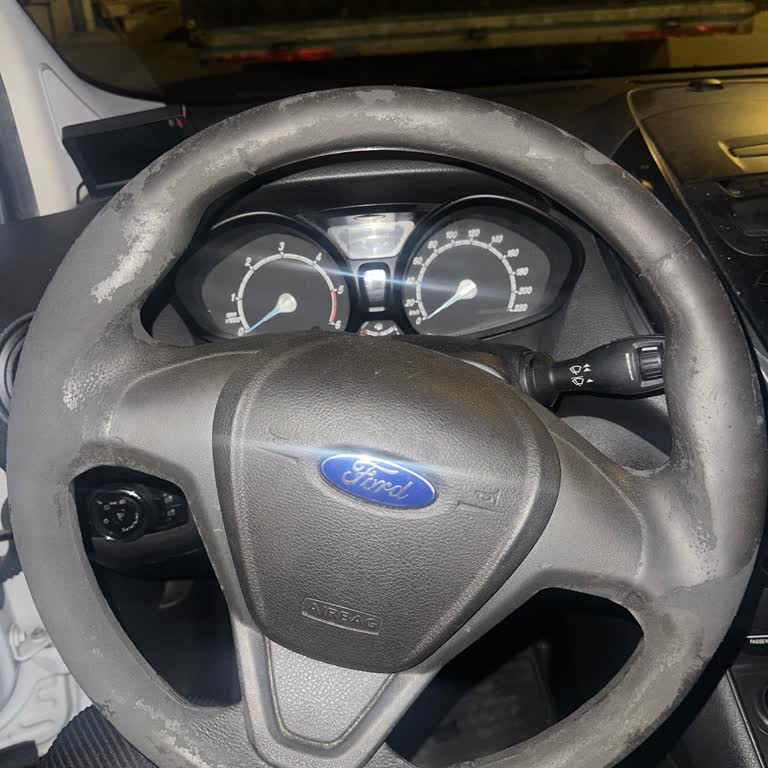 Direksiyon Simidinde Erime ve İletişim Sorunu