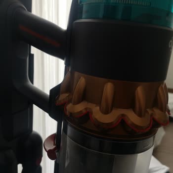 Dyson Süpürgede Yedek Parça Krizi