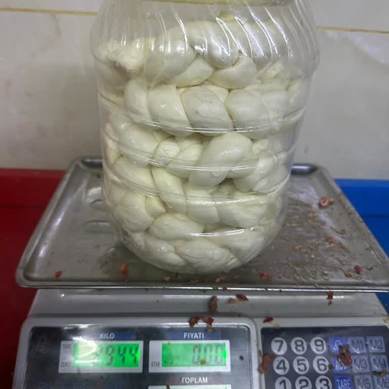 Eksik Peynir Teslimatı ve Müşteri Hizmetleri Sorunu