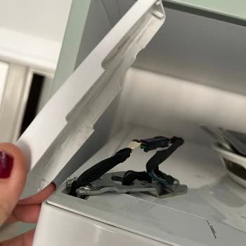 Kocaali Arçelik Servisinde Buzdolabı Kapağı Sorunu