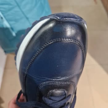 Bariz Boya Hatası İle Mağduriyet: Boyner'de Ayakkabı Sorunu