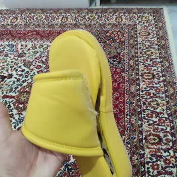 Dayanıklılığı Yetersiz Terlikler Ve İletişim Sorunları