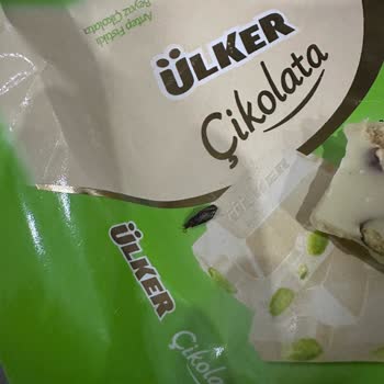 Çikolatadan Çıkan Böcek Ve Yumurtalar Şok Etti