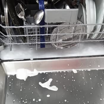 Bulaşık Makinesi Köpük Sorunu