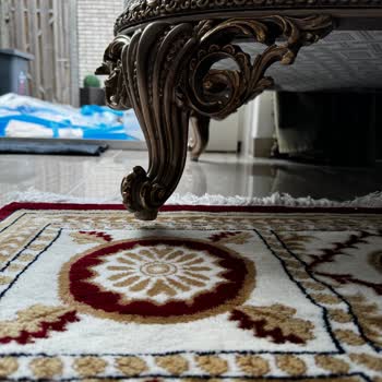 Lüks Oturma Grubu Fiyaskosu: Kalitesiz Ürün Ve Kötü Hizmet