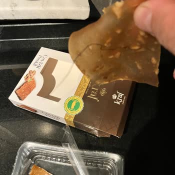 Kral Pestil Hijyen Sorunu: Cevizli Pestilden İp Çıktı!