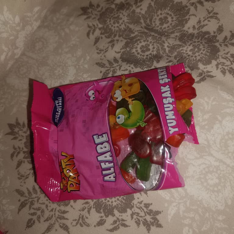 BİM'den Aldığım Jelibonların Kötü Kokusu Ve Tadı