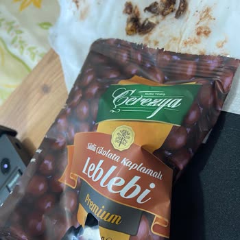 Çikolatalı Leblebi İçinden Yabancı Cisim Çıktı